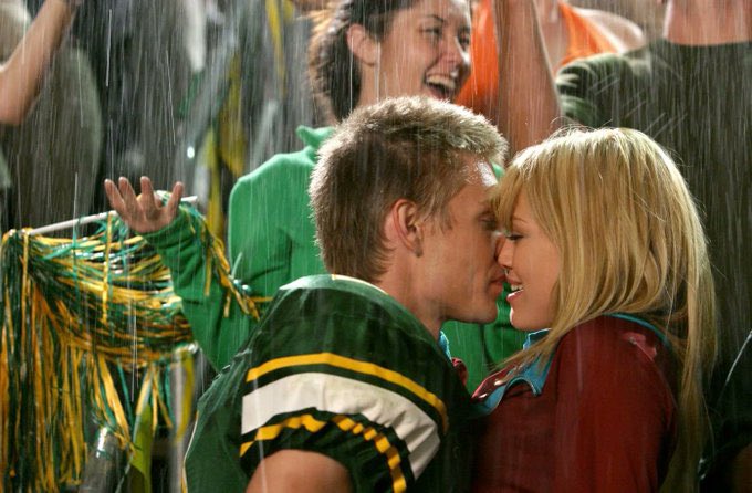ImLizzieM's tweet photo. In honor of Hilary Duff's 39th Birthday, what is your favorite movie of hers? https://t.co/PK2f5GuC6I