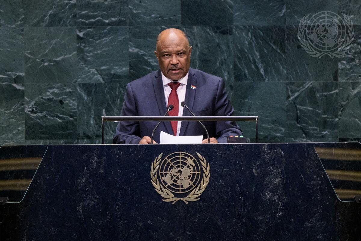 SudanTribune_EN's tweet photo. Sudan demands UN action against foreign backers of the paramilitary RSF and condemns Washington for denying General al-Burhan an entry visa to the UN General Assembly. Foreign Minister Mohieddin Salim warned against widening the arms embargo to the whole country.
https://t.co/PZe7bCCQif

#Sudan #UNGA #UAE #RSF #Darfur