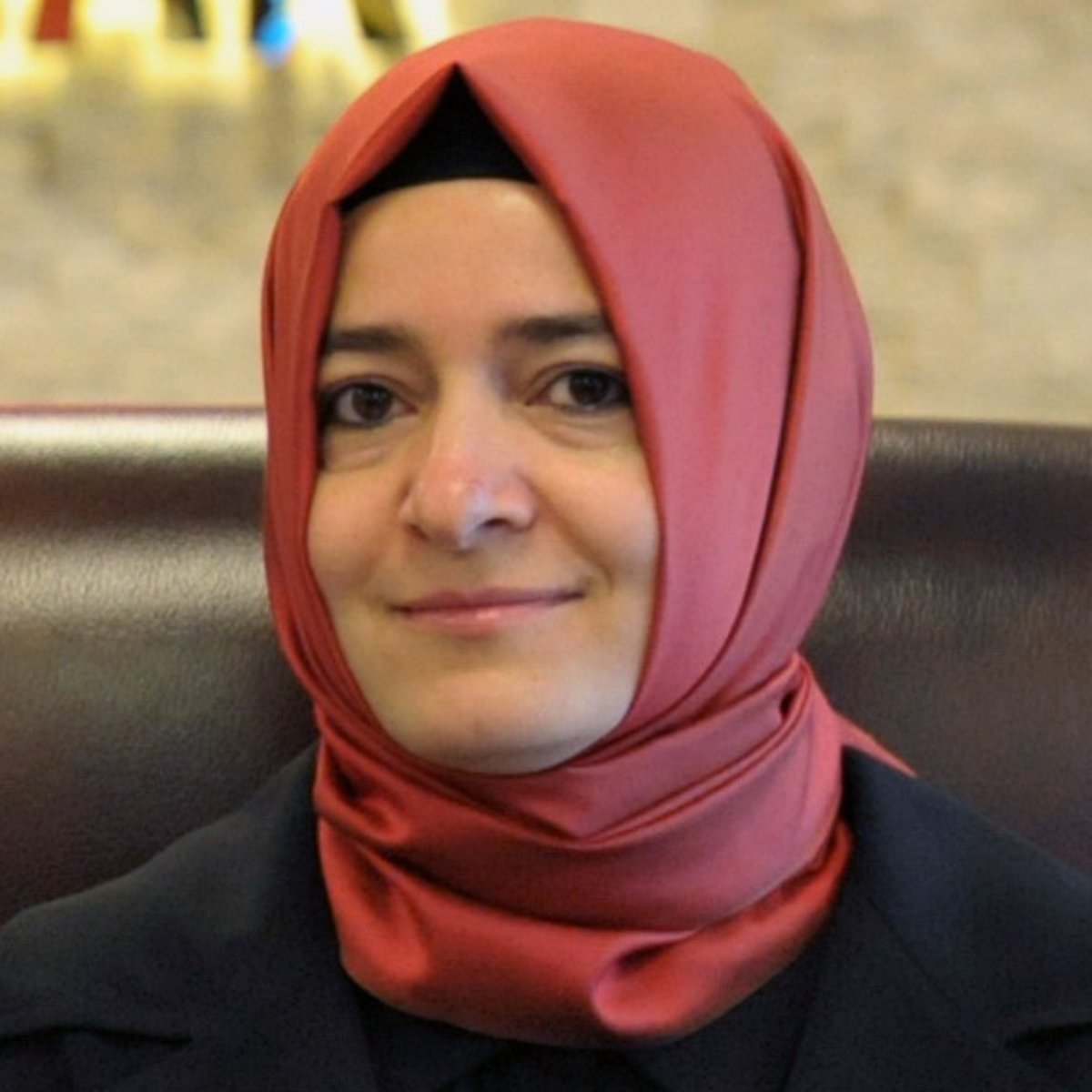 YeniUlak's tweet photo. 🔴 SPK, Tera işlemi yapan 37 kişi hakkında suç duyurusunda bulundu.  • Fatma Betül Sayan Kaya listede YOK. https://t.co/dKeLV8GWlM