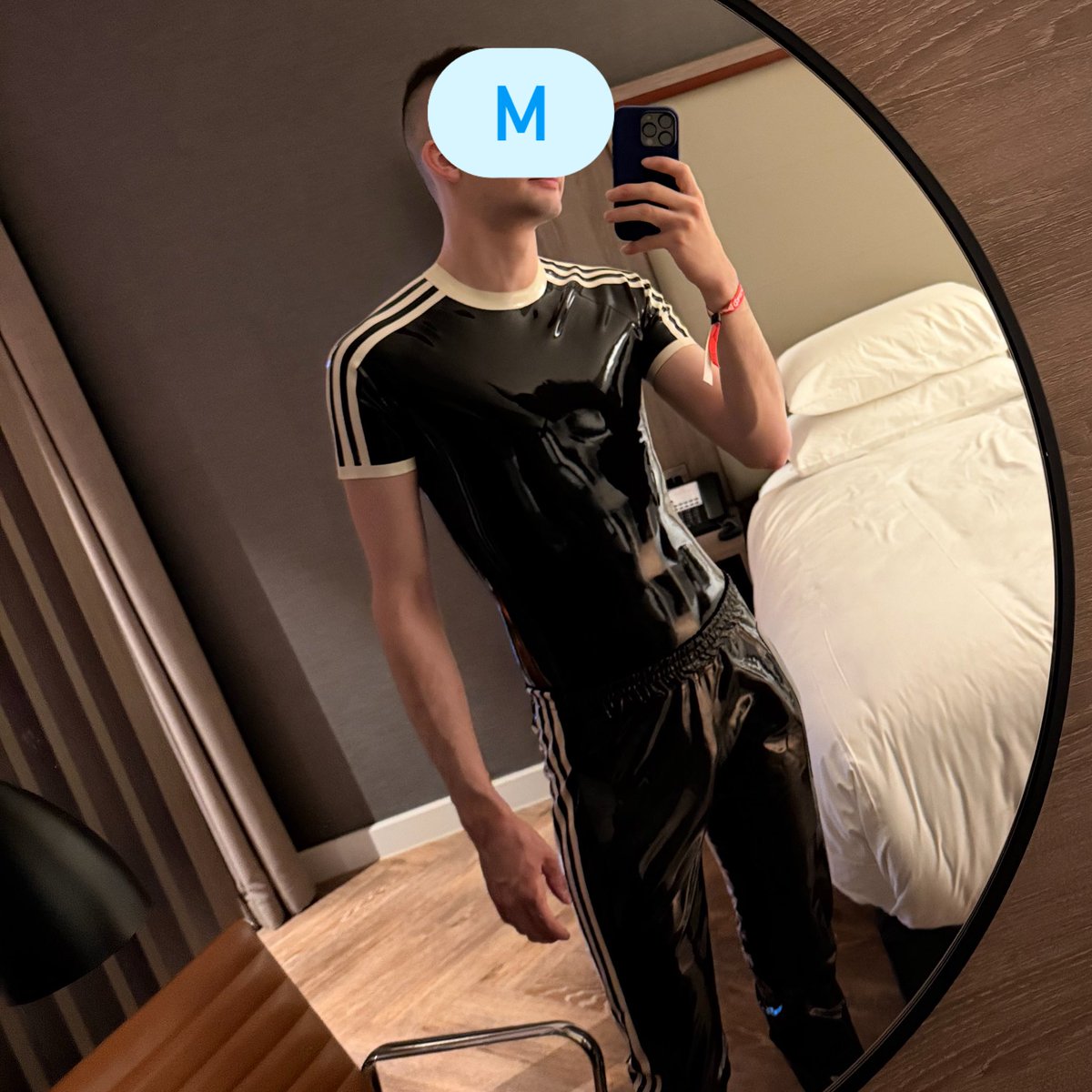 scally_rubber_m's tweet photo. This is my favourite outfit for sure https://t.co/QWAXnlTc9v