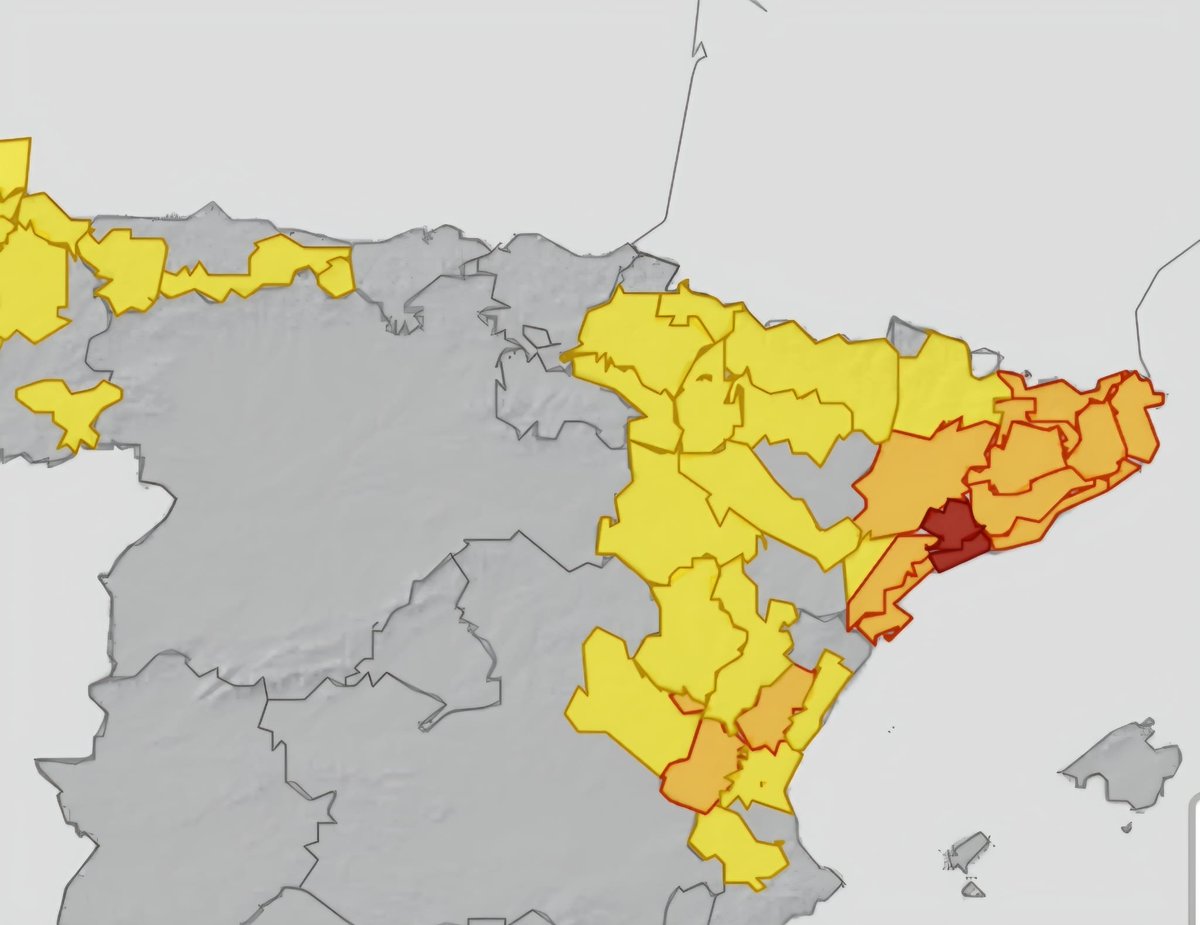 CH_Ebro's tweet photo. Avisos @AEMET_Esp 🟡🟠 por lluvias intensas en la parte catalana, aragonesa, navarra y valenciana de la cuenca del Ebro @emergenciescat @112Aragon @112_na @GVA112 @mitecogob @DelGobEnAragon @SubGobTarragona @SubGobLleida @SubGobCAST https://t.co/uhQgRhHAdw