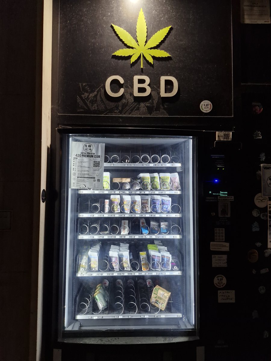 xn0kkx's tweet photo. Gastei 15 euros e não compensa https://t.co/2w7orsXff6