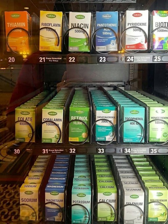 MetabolicTonic's tweet photo. A SUPPLEMENT THREAD

This thread deals with using supplements in the most effective ways, explaining GENERAL guidelines I and others have come up with after A LOT of trial-and-error.
 
I also talk about specific supplements, my experience with them, how to use them and traps. https://t.co/rjKbDZX2No