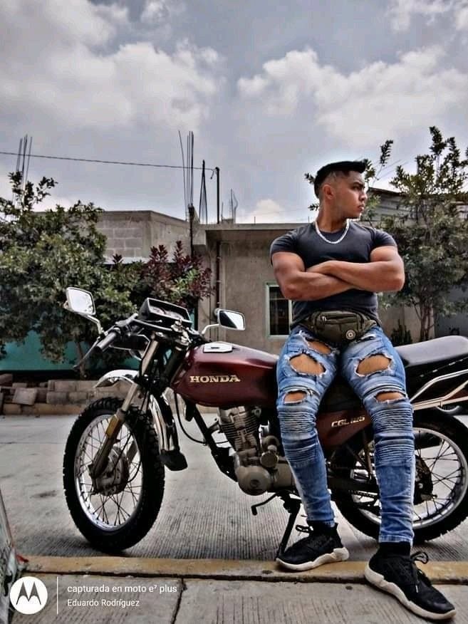 marlKnohtg's tweet photo. Quieres ver la verga de tu compa,primo,vecino,cuñado, hermano etc 👿 

ENGAÑO HETEROS por Instagram,FB,WhatsApp o tiktok 

Escribeme 
👇
https://t.co/Ir53E8WwWG te explico la dinámica  

Únete al canal de TELEGRAM gratis 🫦 https://t.co/yn2HZbmt4o https://t.co/YDlPcKQbfA