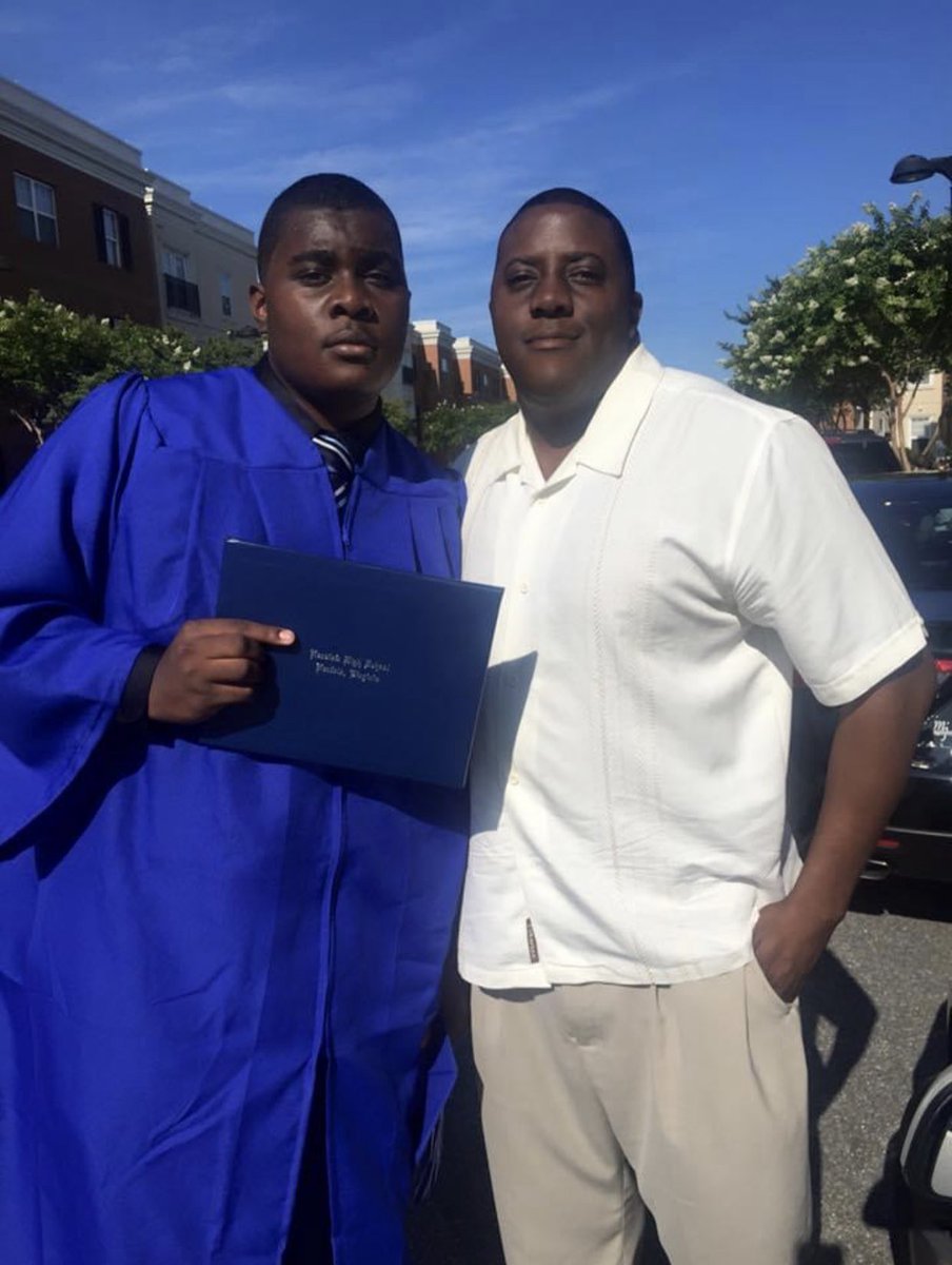 thatsdomo1's tweet photo. In my life your turn fuck nigga Dad 4 Dad https://t.co/JiRJoWI7Vt
