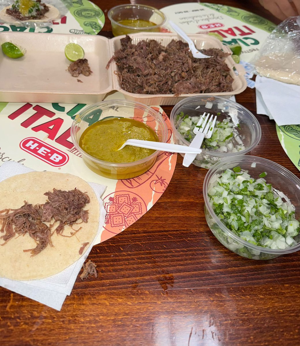 RivCruz25's tweet photo. Provechito.. adiós dieta
.. https://t.co/iCRcuWStBy