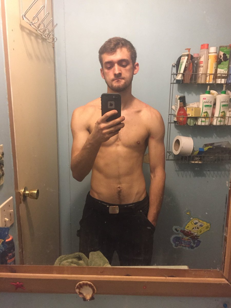 garthkerr1995's tweet photo. I miss the old younger me back when I was fit and loved being active. Now I’m just getting fatter, older and weaker by the days 🤦🏽♂️🤣 #memyselfandi #oldme https://t.co/F8iU3mCoyV