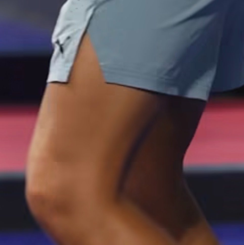 femfluro's tweet photo. his thighs in shorts 😵💫 https://t.co/NhcnI3gusH