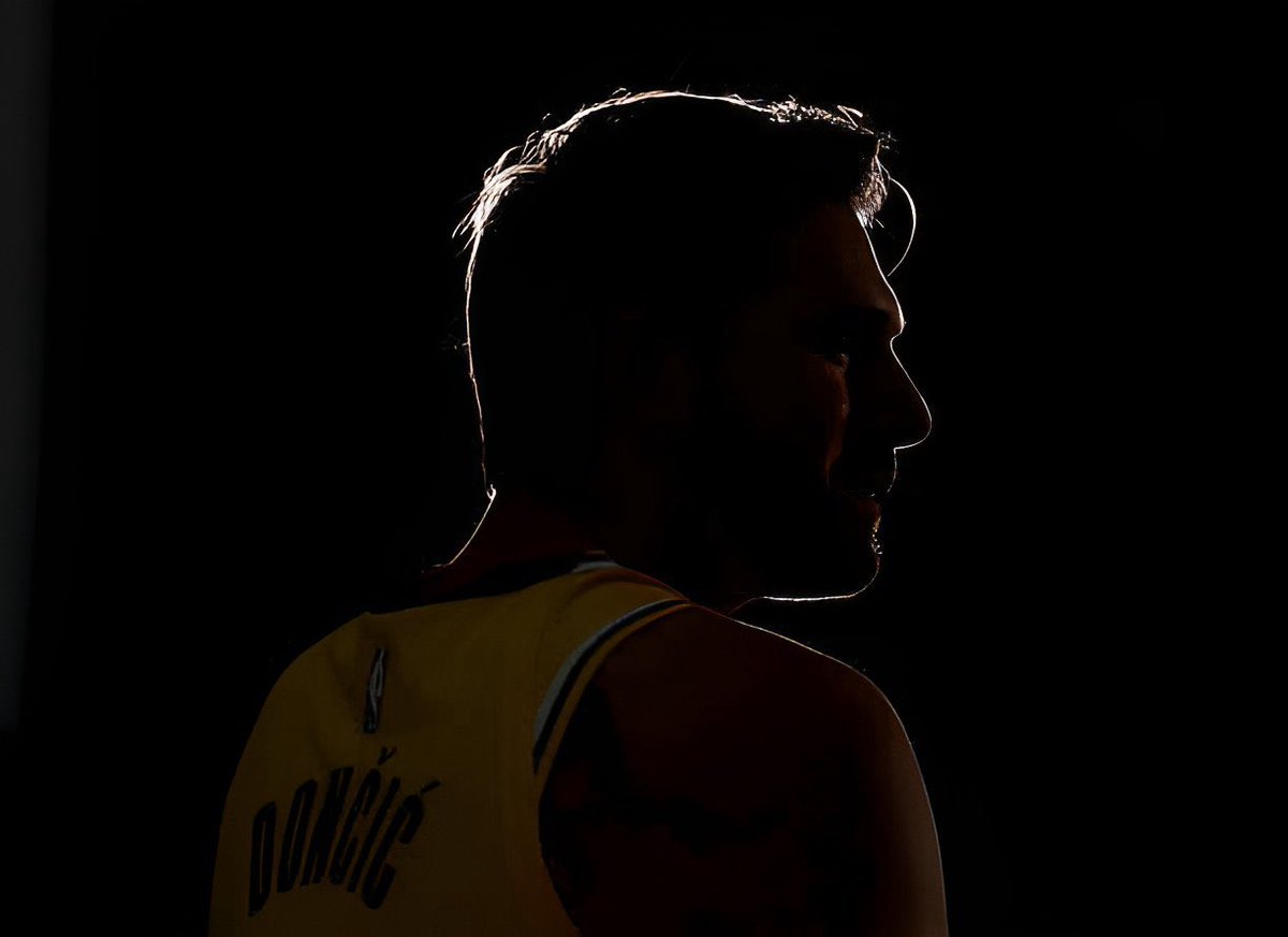 LukaDonkicks's tweet photo. Season 9 loading…

📸: Harry How via Getty https://t.co/Zx441uukvW