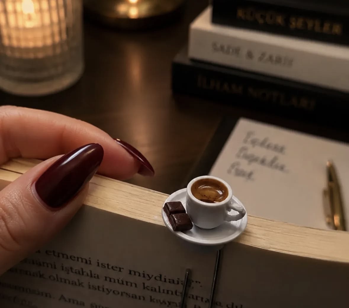 Lauofserenity's tweet photo. need this bookmark, it’s too cuteee https://t.co/WXYUmzWPf9