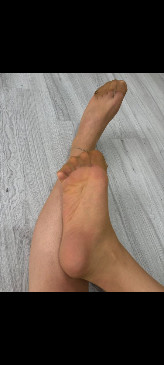 emreqyv8's tweet photo. İnce corap fetisi olanlar dm atabilir
Fotoğraflar bana ait
#pantyhose #nylon #feet #fetish
#fetiş https://t.co/2XPEqcc9x0