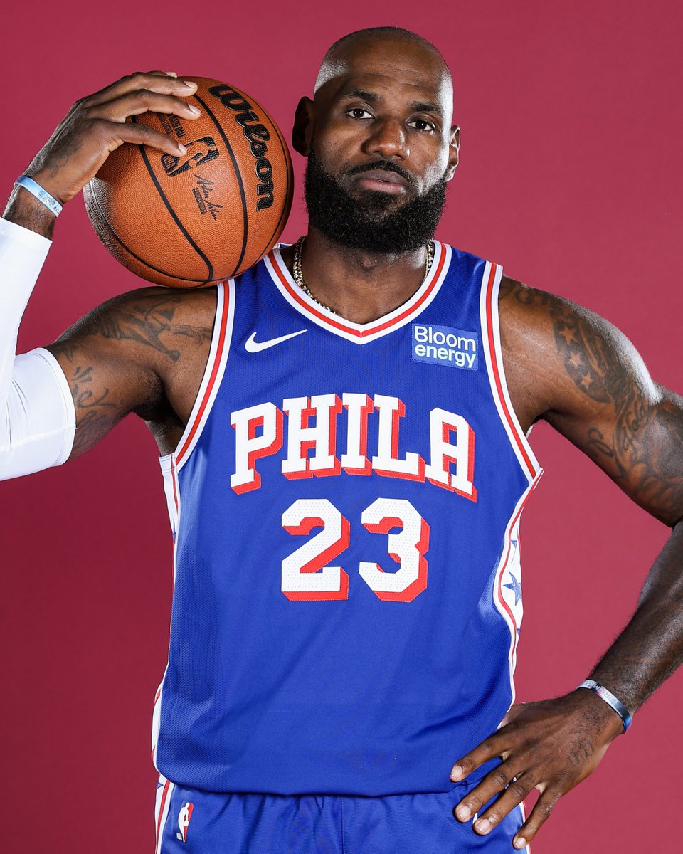 overtime's tweet photo. LeBron really went off this media day 😮‍💨 (via Emilee Chinn, David Dow/Getty) https://t.co/z2oTazUI7v