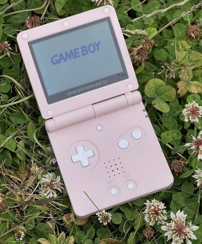 bisexualjimkirk's tweet photo. how pinterest sees you 🌸

celebrity crush
gaming console
disney character 
nature aesthetic 

oh Chace Crawford yesssss 🫦🫦🫦🫦🫦🫦🫦🫦🫦 and i LOVE Meg https://t.co/rkl1h0xWjA