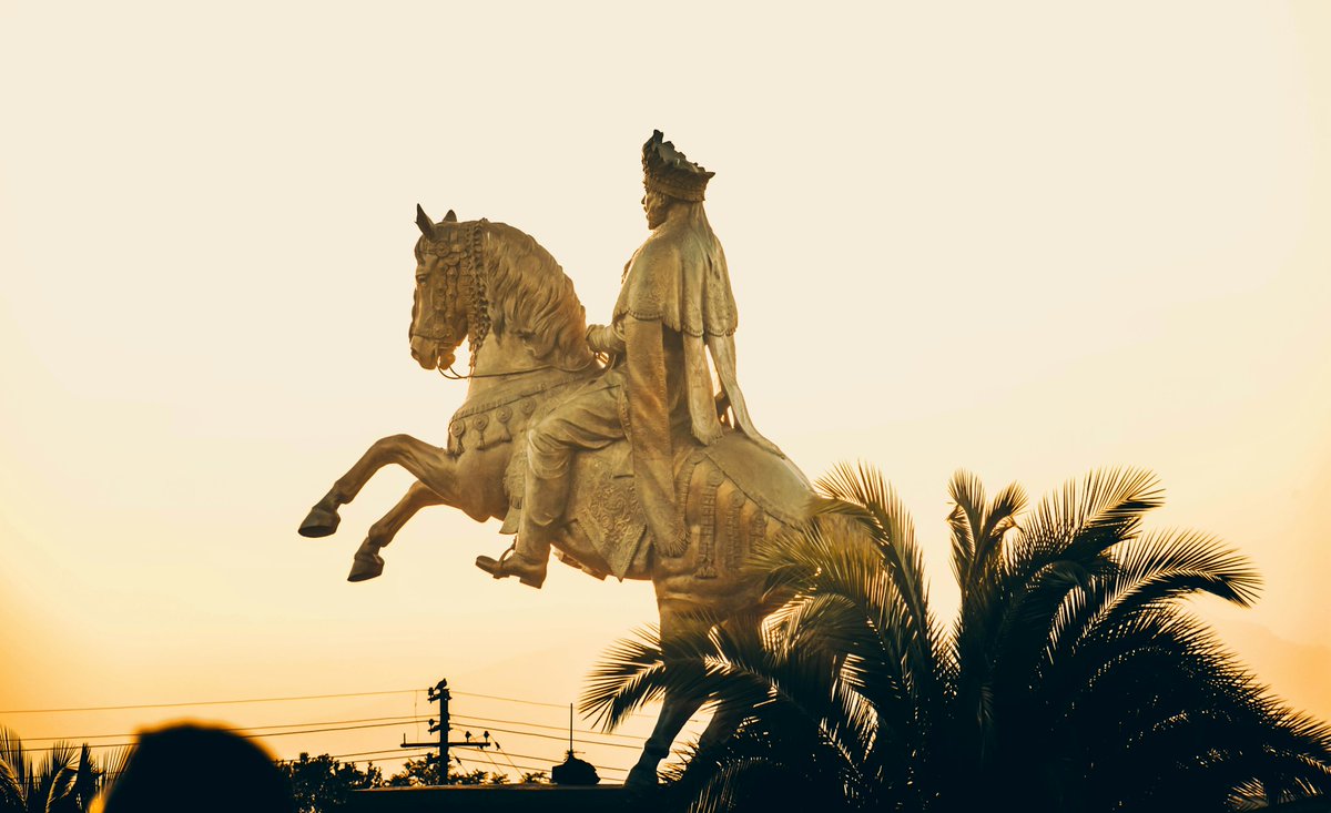 afroglance's tweet photo. Ethiopia 🇪🇹: The only African country never colonised (Italy tried for 5 years — Ethiopia defeated them).

#Ethiopia #AfricanHistory #Coffee #Africa #KnowAfrica #CountryOfTheWeek https://t.co/5Ev8zxmkMA