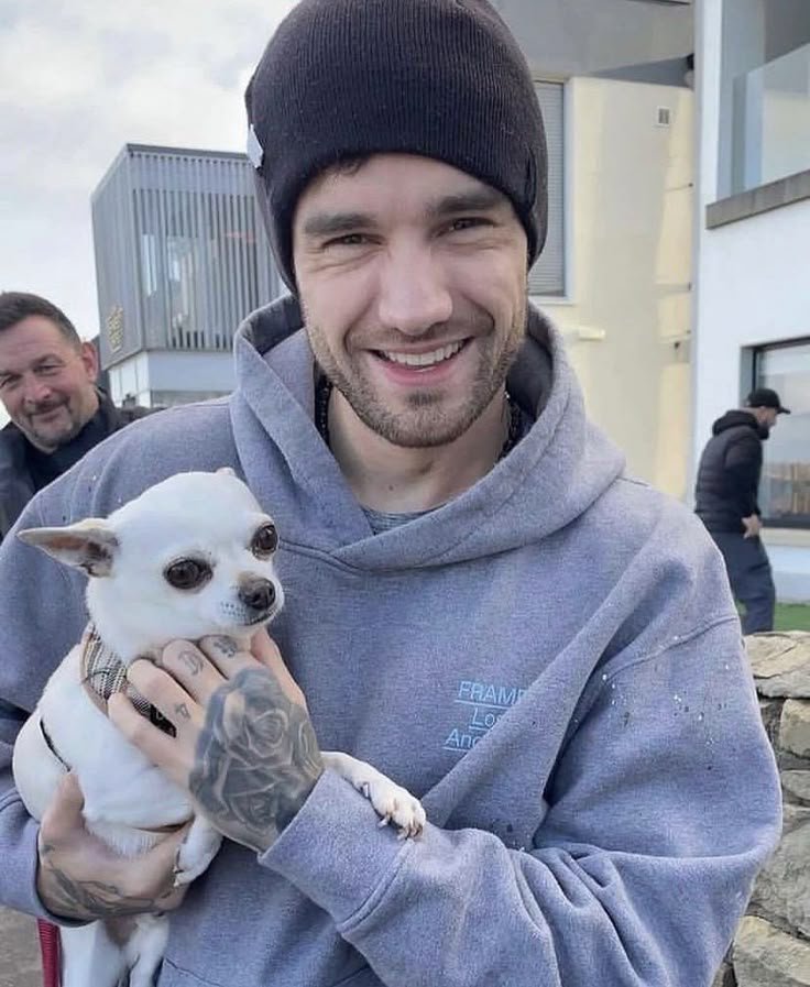 sololiamstan93 tweet picture