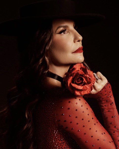 AcessoSangalo's tweet photo. AVISA! Em live, Ivete Sangalo confirmou mudança no mapa de setores do show do próximo dia 31/10, A Lá Sangalo, em São Paulo 

Além disso, a cantora informou a intenção de rodar com o show por mais cidades, em especial o Nordeste, e garantir parcelamento dos ingressos sem juros https://t.co/s9gd4iIHJ8