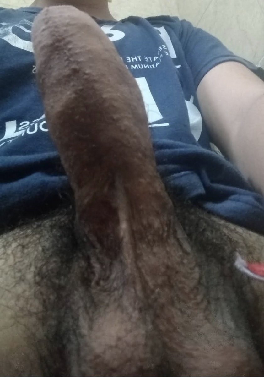 commonzuku's tweet photo. Que ganas de meterle la pija en la boca a alguien dios https://t.co/pffhz4MURO
