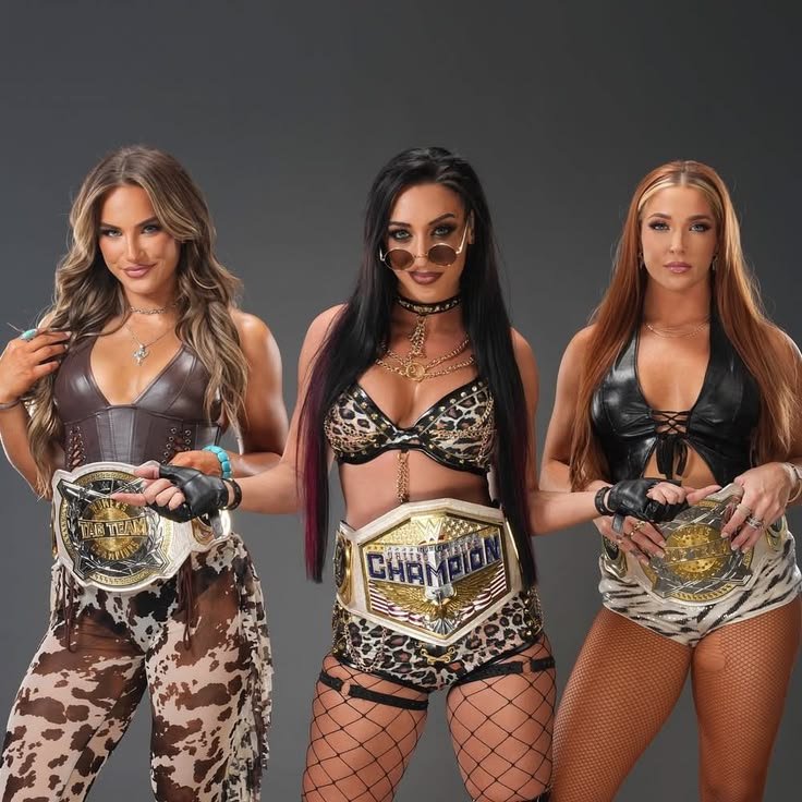 1O3tiffy's tweet photo. who is your favorite from fatal influence? https://t.co/bI9rQpBFVi
