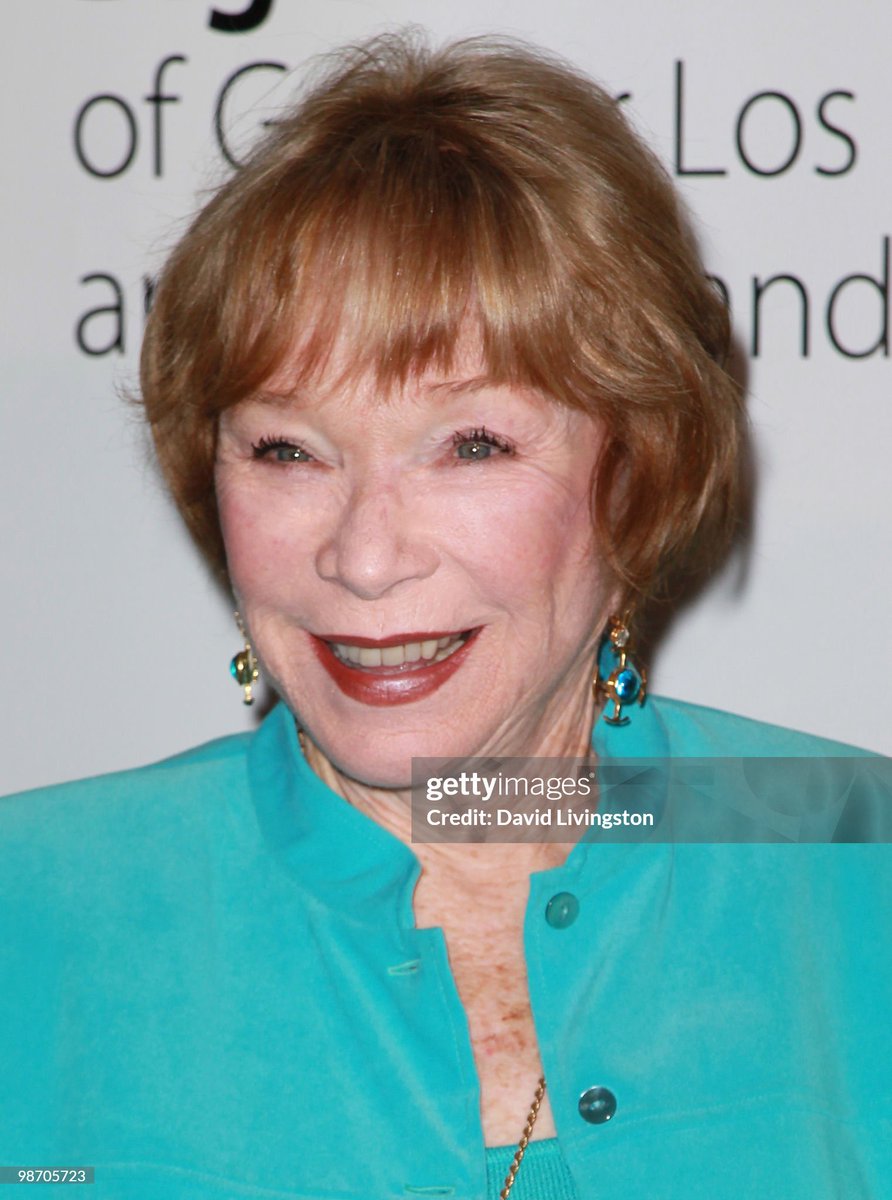 roosmors's tweet photo. @txsalth2o Shirley MacLaine at 76 even looked better than the plastic woman. https://t.co/78FLNiV5Cs