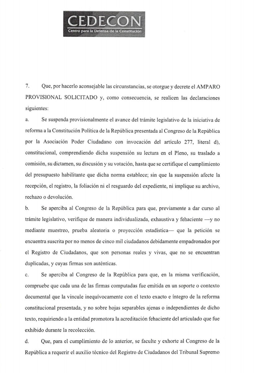 dcuevas_pl's tweet photo. Hoy @PoderCiudadanGt presentó su solicitud de reforma constitucional con más de 16 mil firmas; Cedecon horas más tarde presentó amparo pidiendo no tramitar la iniciativa hasta que no se verifique que las firmas pertenecen a ciudadanos reales, empadronados y vivos. https://t.co/alcWhWGcPT