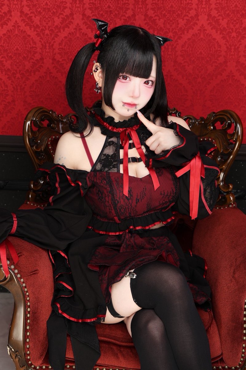 akumacafe's tweet photo. 😈本日出勤の小悪魔ちゃん😈
かれん@Karen_Yakezake 21-L
もちゃ@ebi__mocha 19.5-22.5
ゆな@yn02_28 19.5-22.5
ゆかり@yukari_ebdb 19-23.5
ふらん@Furan_222 19-L
やみ@Yamicqdy 18-23
ろあ@ro4_4_ 18.5-23.5

内勤
🐸くーた 18-L https://t.co/H1Kvyi3n4a