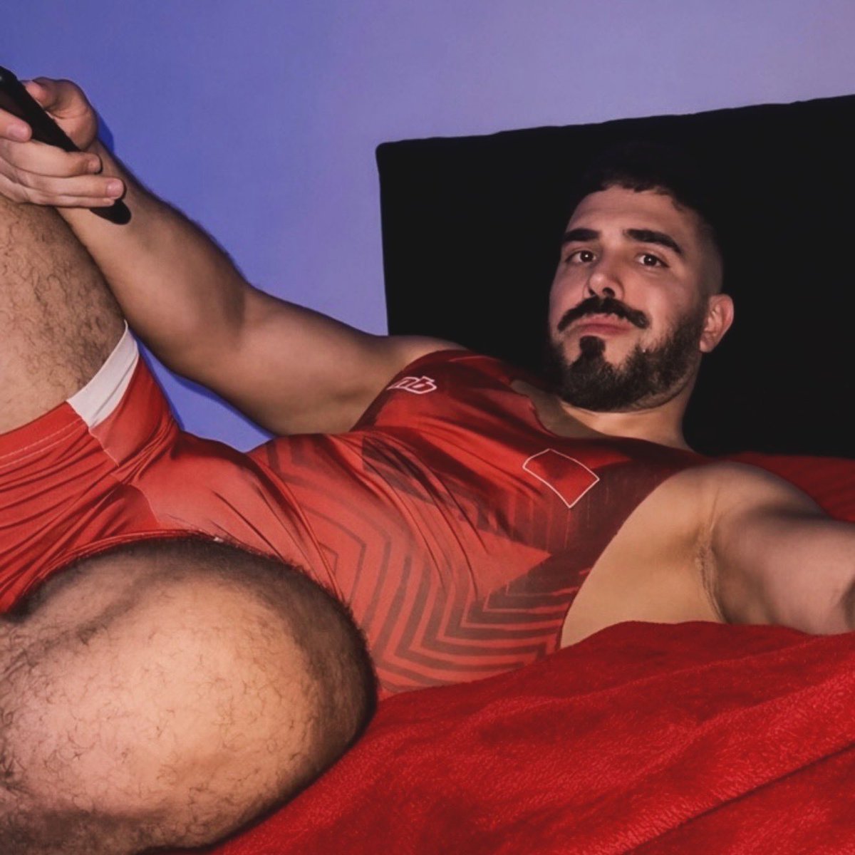 hassan_taurus's tweet photo. Red night https://t.co/Dei5t36rVS