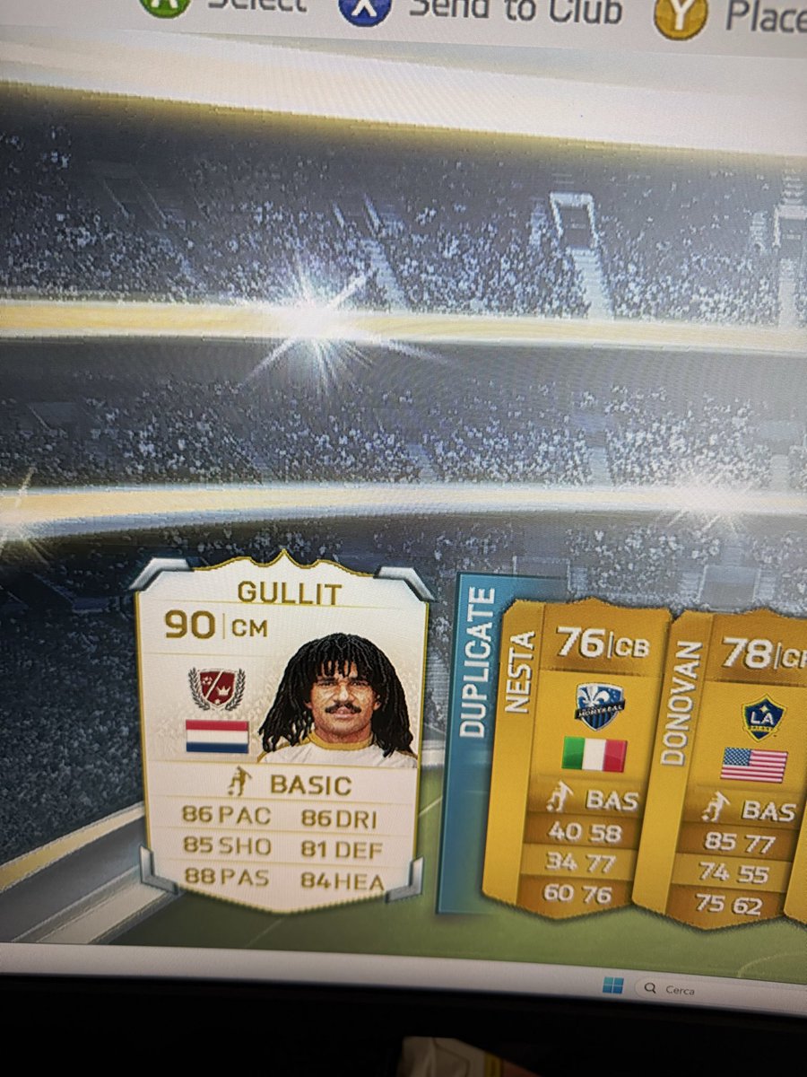 Vins_mclius's tweet photo. 2026 playing online on Lukas Server with this awesome team. 
What time to be Alive 
#fifa14 #legend #Gullit #nostalgia https://t.co/cL1CoWLaLV