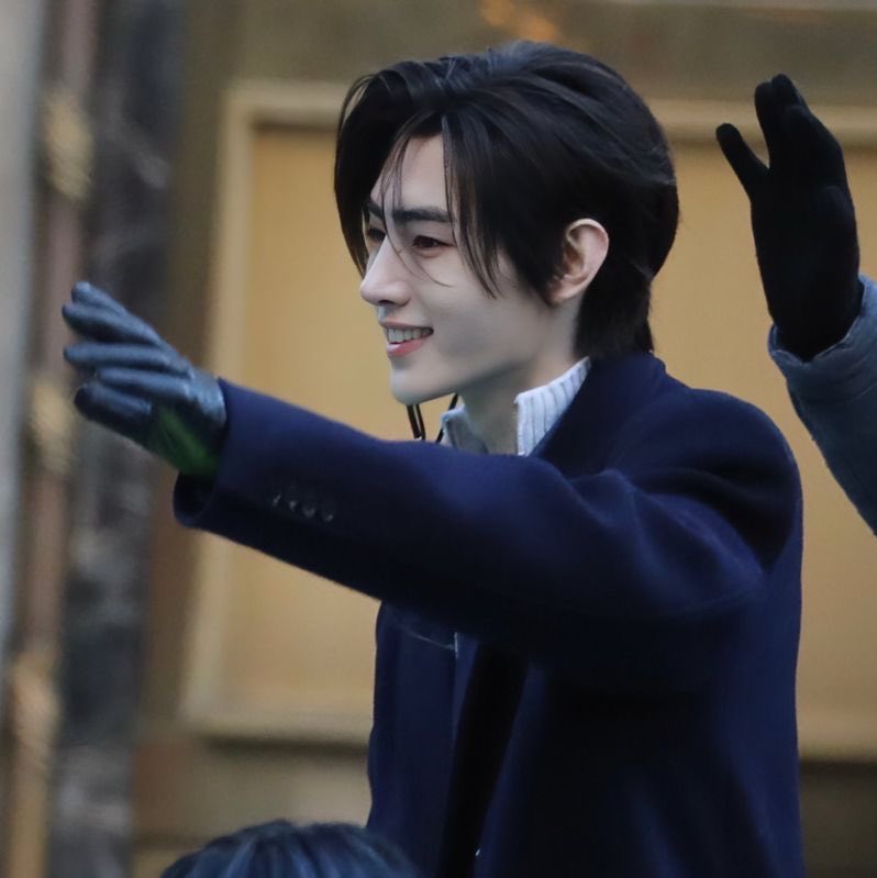 meiyokgu's tweet photo. my real life prince https://t.co/VNEgob496J