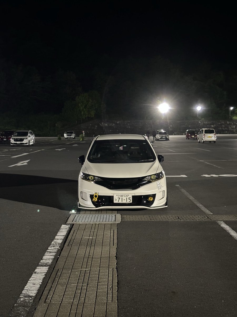 HONDA_GE8's tweet photo. フィット君おかえりなさい🤭

手放したことめちゃ後悔してるがオーナーさんがたくさん可愛がってあげてるから安心してる

1勤はここの角だけどねー🤭 https://t.co/pHxTR63MpR
