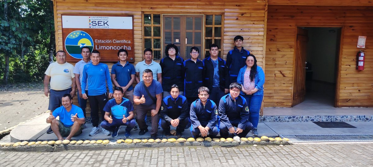 UISEK's tweet photo. Estudiantes de Ingeniería Mecatrónica #UISEK
llevaron sus conocimientos a #Limoncocha, capacitando a la comunidad en reparación de electrodomésticos y seguridad eléctrica. https://t.co/Txd6tnLnmc