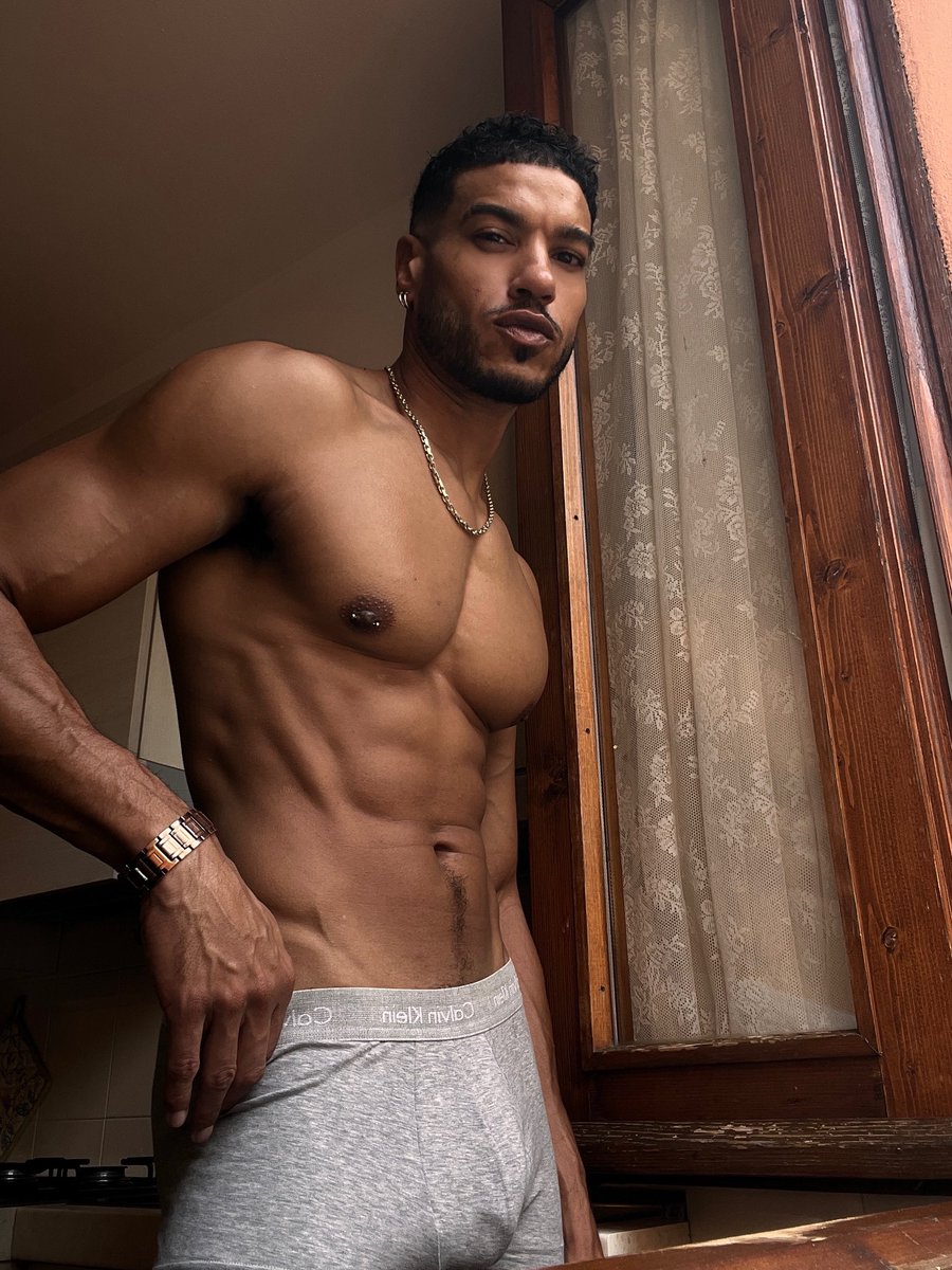 MarlonMckenzie's tweet photo. Con Amore 🩶 https://t.co/cXgaObgosd