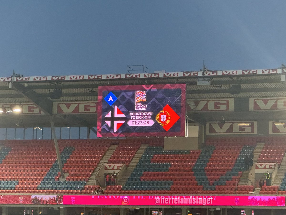 remando_viento7's tweet photo. Waited half a year for this game.

Ødegaard got injured.
Ronaldo didn’t even play a single minute. 

Guess that’s just how life treats me. https://t.co/gNRZEOEj8t