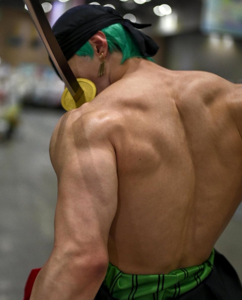 Luffydfreak's tweet photo. The best Zoro cosplay I’ve ever seen.
All that’s left is for him to get lost on his way home 😭
(Ig: qkrgktkxks)
#ONEPIECE〜 #luffy https://t.co/6mvFOEYPYF