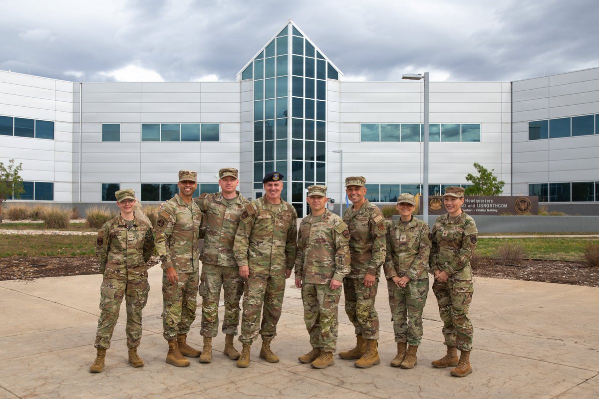 NORADCommand tweet picture