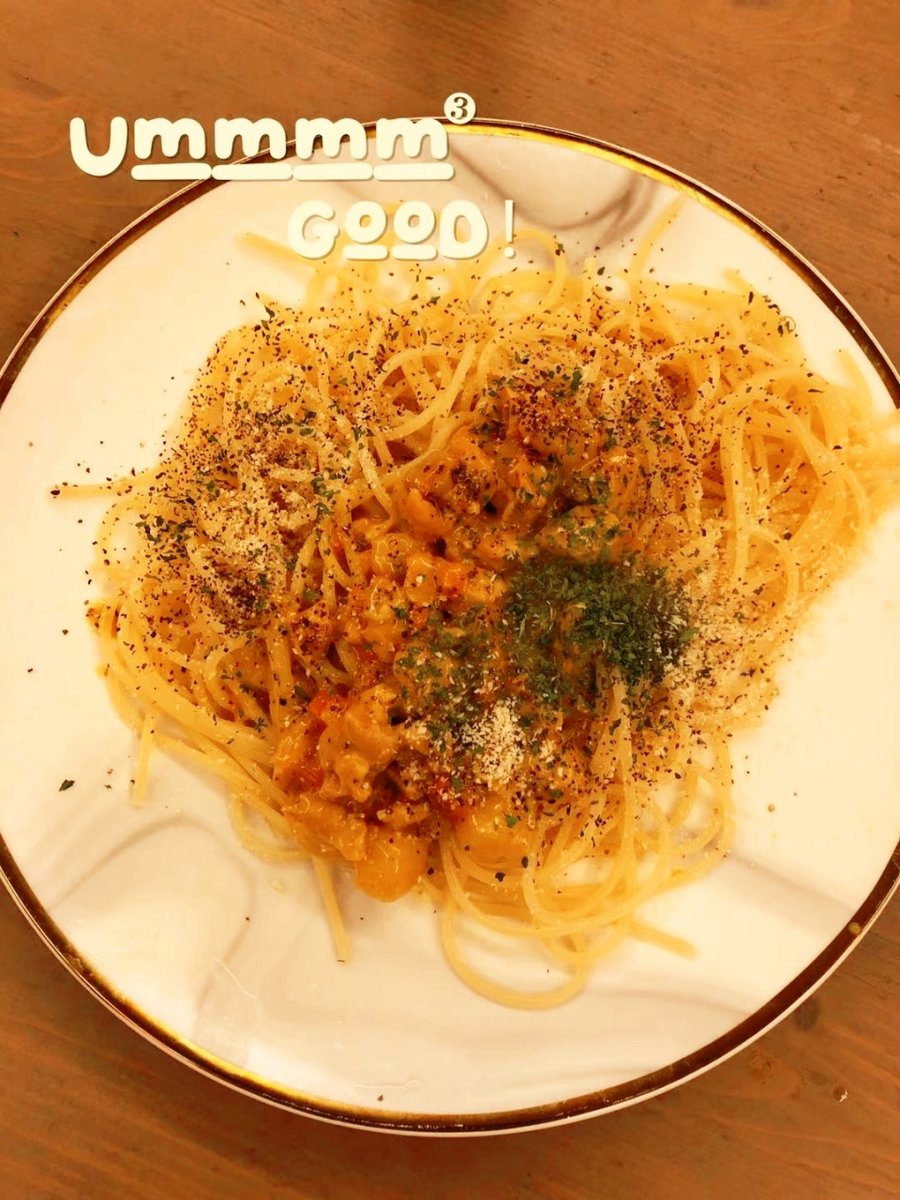 FelishaDuhn's tweet photo. Made this creamy garlic mushroom pasta for dinner  Bursting with umami and ready in 20 mins—weeknight win! https://t.co/zXy8pELdgO