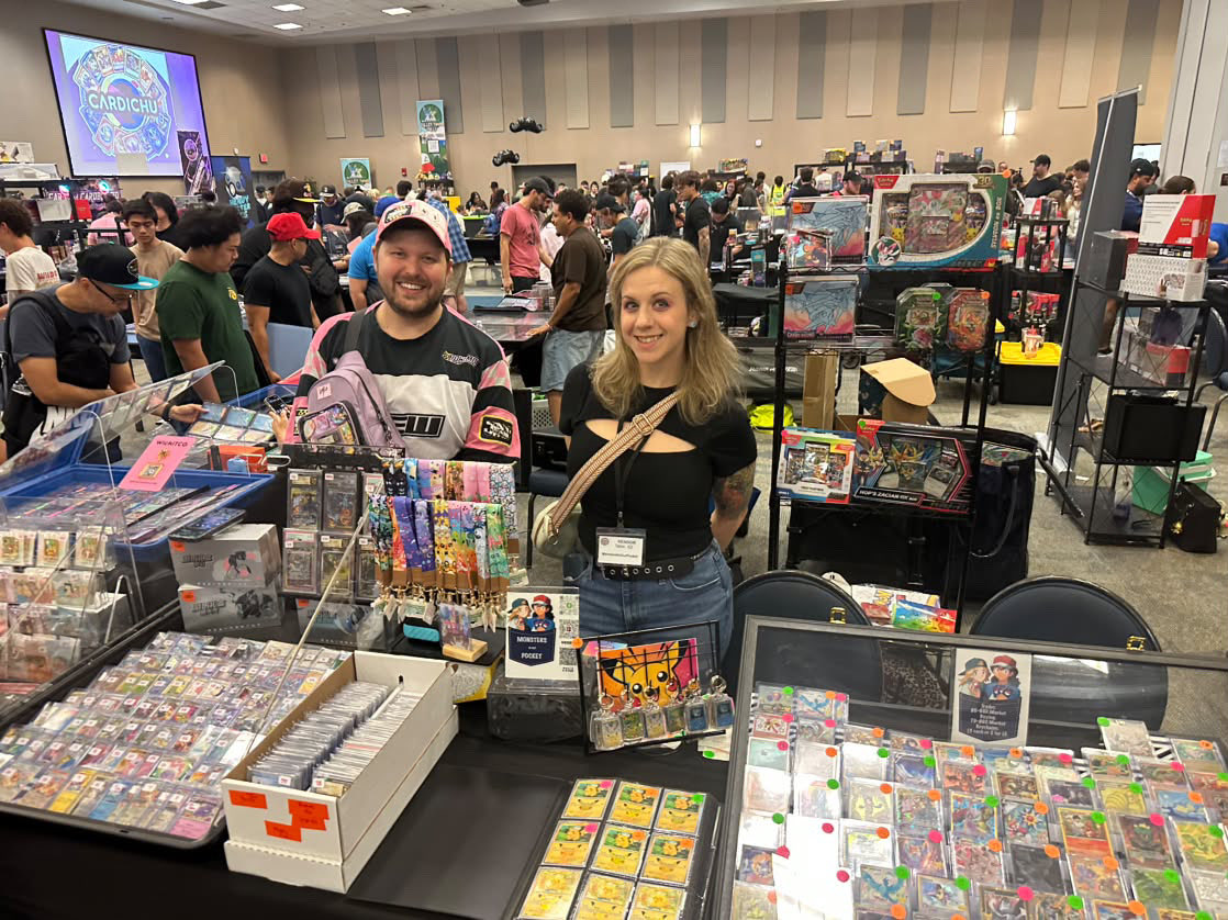 katastrophe904's tweet photo. Took a break from playing TCG the past couple of weeks to prepare for vending at Cardichu!! Had an amazing time with friends and geeking out over people’s binder collections! Now back to worrying about champion points again! ❤️ https://t.co/GyZbq7hzcc