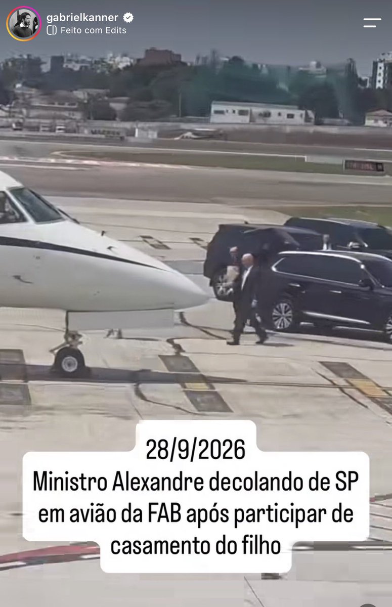 elevamiami's tweet photo. Paguem seus impostos em dia pq o Xandão Mega MASTER precisa usar jatinho para casar o filhote. https://t.co/mnsDciOcO6
