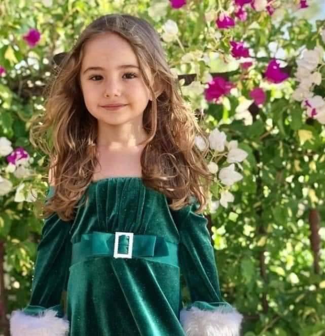 ros_sara2002's tweet photo. Yasmina from Lebanon, she was only 7 years 

Is*rael killed her https://t.co/qsAYd7ywhc