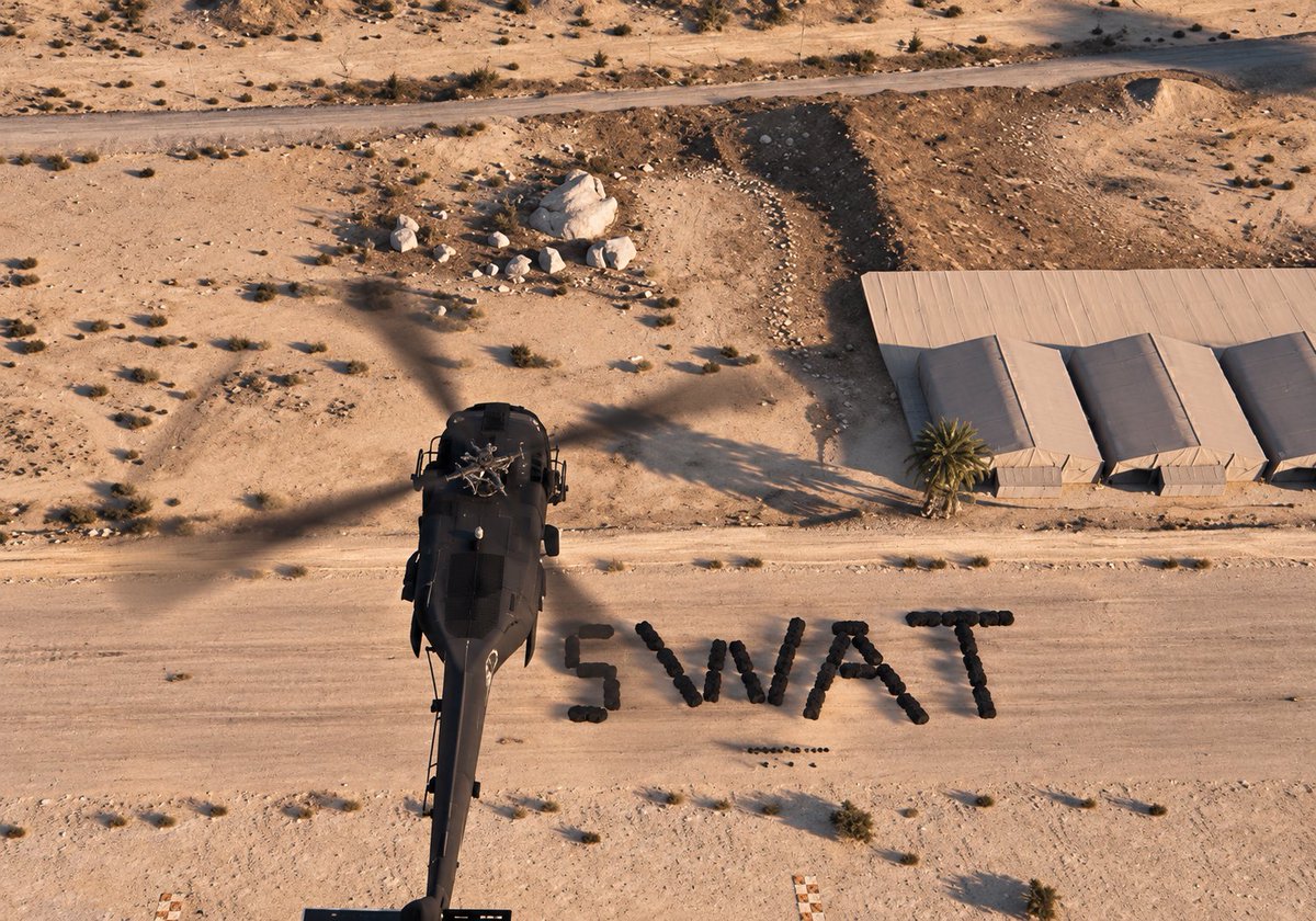 r91_'s tweet photo. S.W.A.T .. https://t.co/2mFliPuX69