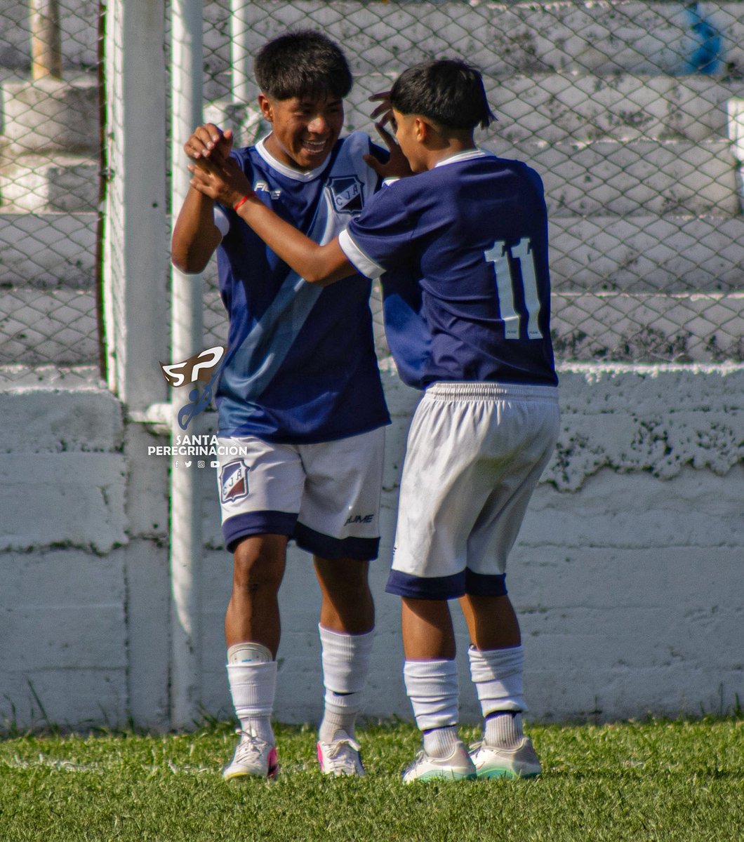SiempreConVosJA's tweet photo. #DivisionesMenores🏆 | #CopaDeOro

[Fecha 4]

📌 4ta: #JuventudAntoniana 5 - #CEDI 1.

⚽ (Santino Martearena / Maximiliano Juárez -p- / Leonel Uría -p- / Catriel Romero / Santiago Chocobar)

#VαɱσʂAɳƚσɳιαɳσ💪 https://t.co/w95WsxRWu3