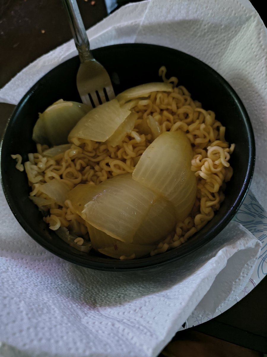 SugarKirbys's tweet photo. Dinner https://t.co/U6NtGExA9p