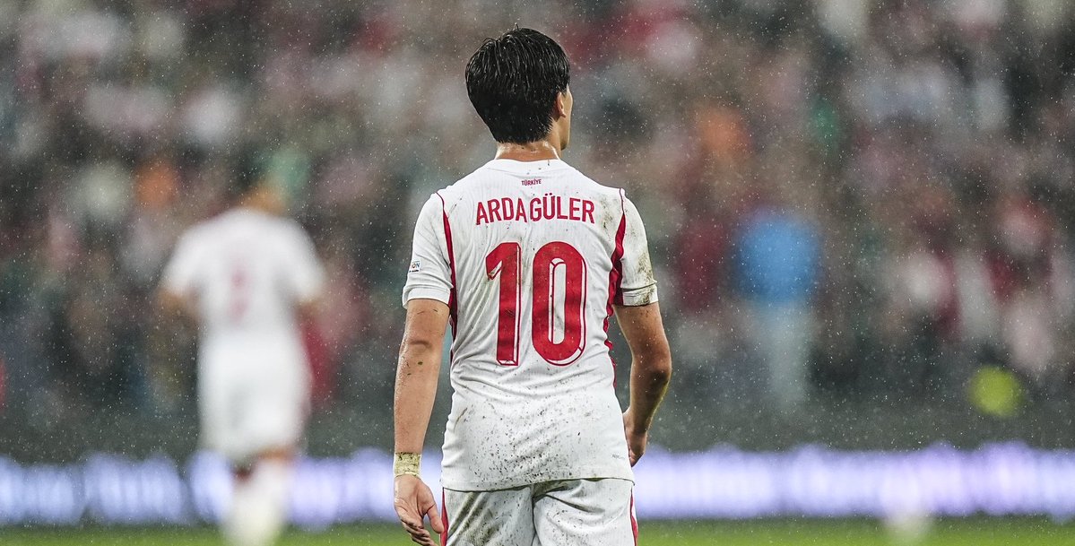 yagosabuncuoglu's tweet photo. ARDA GÜLER vs İTALYA

Topla Buluşma: 101
Çalım: 6
Kazanılan İkili Mücadele: 11
Sahipsiz Top Kazanma: 2
Pas Arası: 1
Orta: 6
Şut: 4 https://t.co/ZspitFVe02