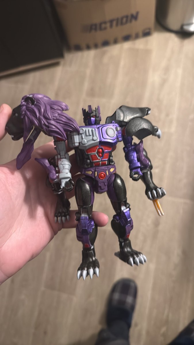 AlexandreCal969's tweet photo. My custom of galva convoy … I have to finish it https://t.co/0VP1m2Z35r