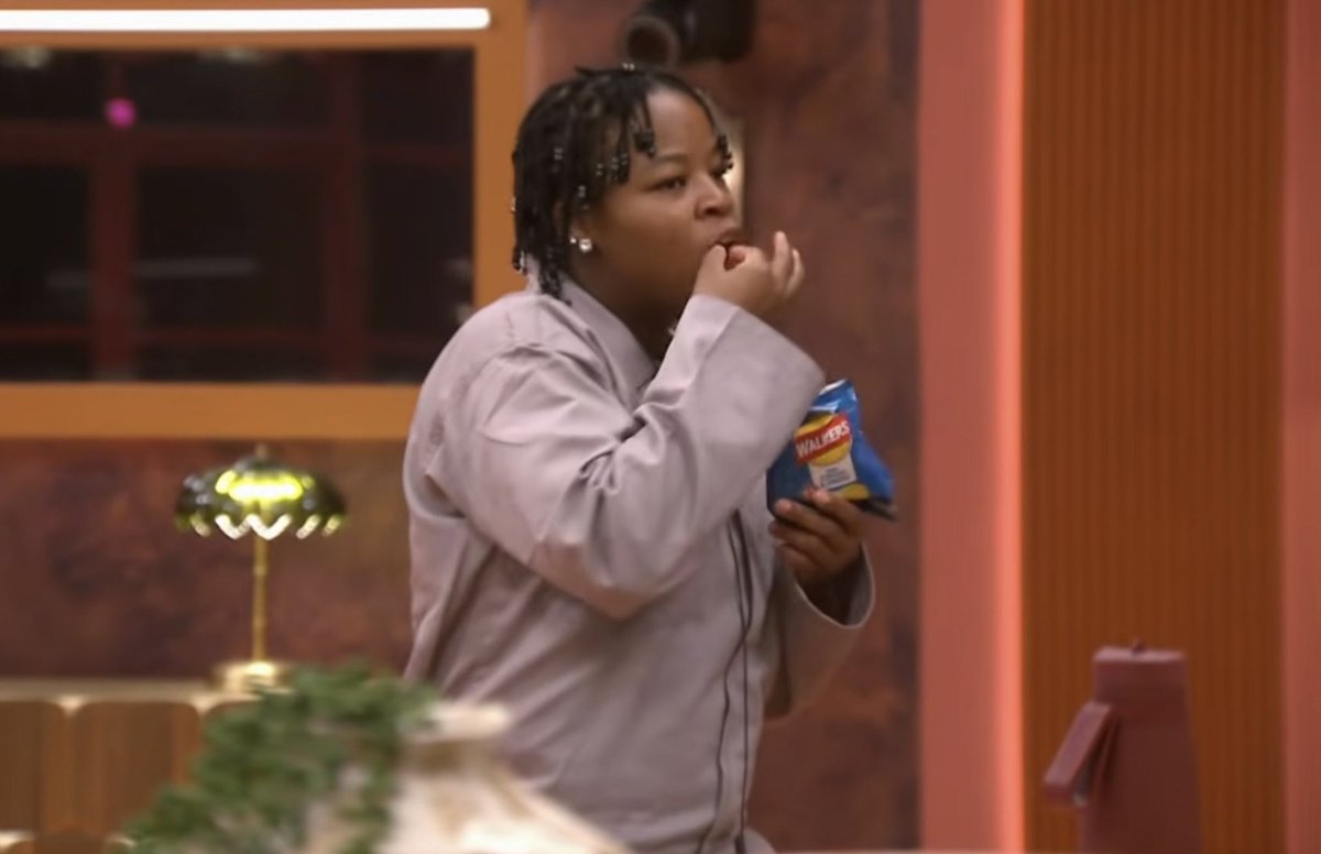 SianThymes's tweet photo. Pauline did not eat organic today.

Pauline has eaten fully organic 2 put of 14 episodes this series (14.29%). Stay strong Pauline and good luck for tomorrow. https://t.co/adpkxo0iik