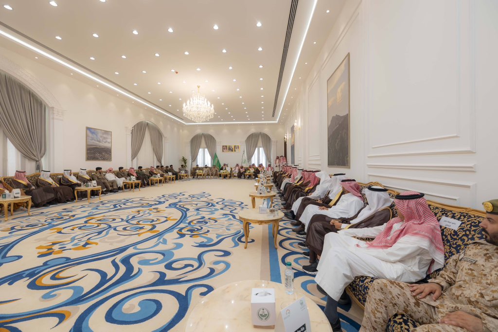 ab111dullh's tweet photo. الأمير عبد الرحمن بن عبد الله بن فيصل يرعى احتفال محافظة #حفرالباطن بمناسبة #اليوم_الوطني_السعودي_٩٦ https://t.co/k1f5ojayJi