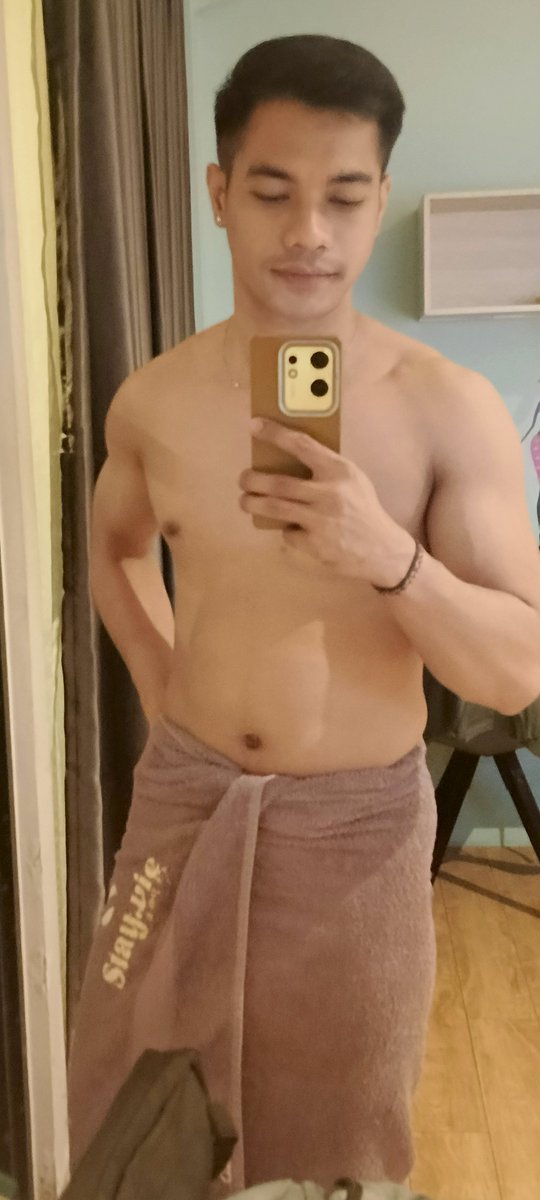 mustofa_fi81910's tweet photo. Done cust Sidoarjo kota, in Stay.vie Hotel Ngagel Surabaya
#pijatpria #pijatpriasurabaya #pijatsensual #pijatplus #pijatvitalitas #pijatpanggilan #massagesurabaya #massagebodytobody #massagefullservice #bosurabaya #bosurabayakota #esc https://t.co/BmPaW2ocBz