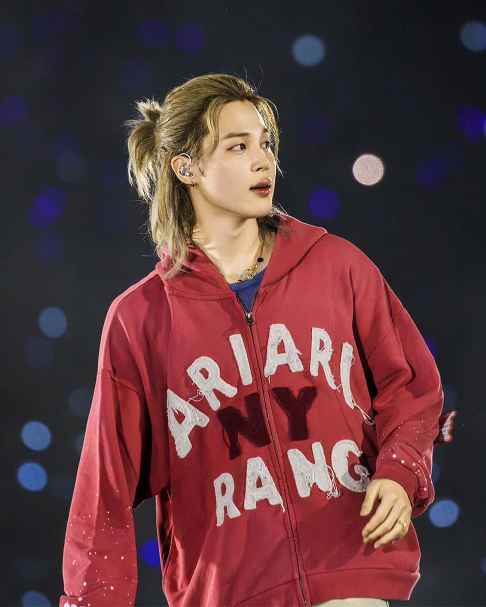 LglRdr's tweet photo. @jiminticaI @K4nouL @jiminticaI https://t.co/Gcz9cQ3iz6
