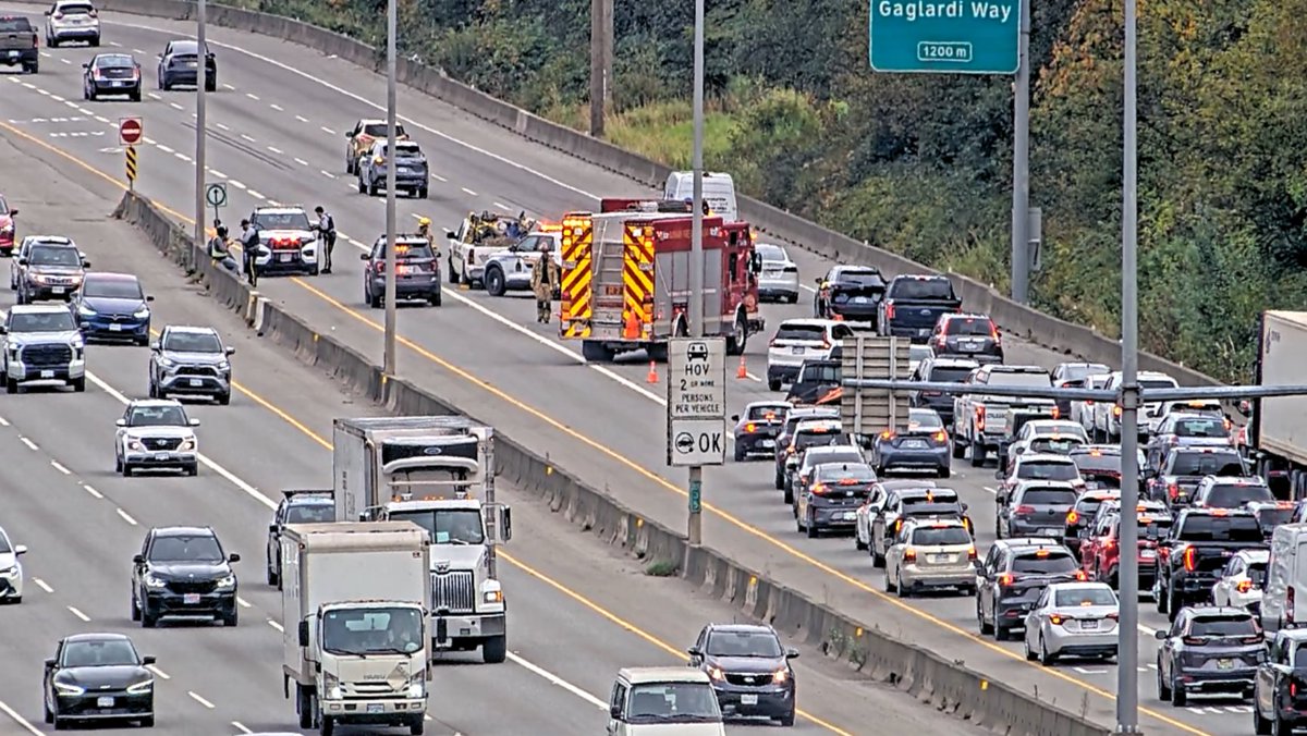 DriveBC's tweet photo. ⚠️UPDATE #BCHwy1 - Eastbound vehicle incident has the highway reduced to a single lane west of Gaglardi Way. Expect major delays. #Burnaby https://t.co/n8LCivvYZf