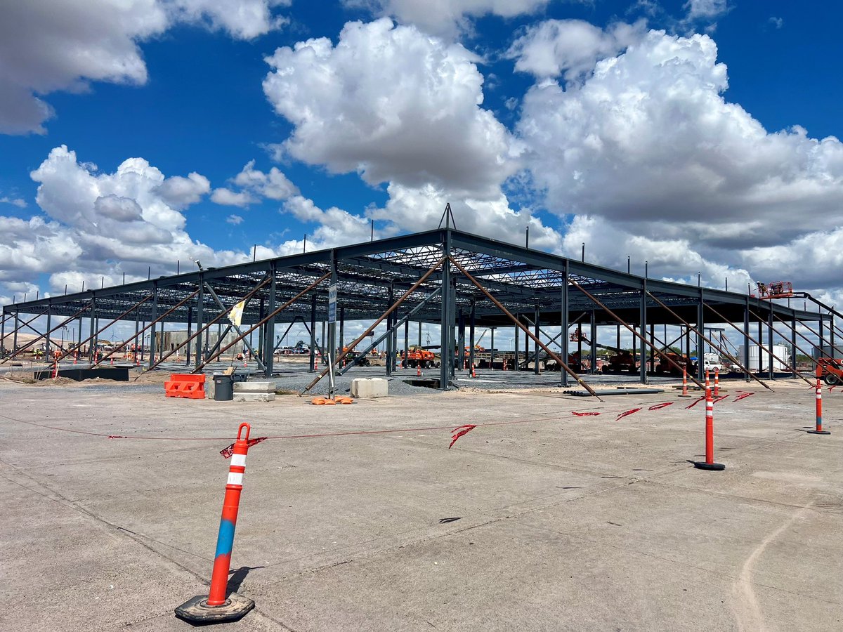 Screwworm_RR's tweet photo. 🚧 Construction Update 🚧  
At Moore Air Base in Edinburg, TX, the New World Screwworm Sterile Fly Production Facility is rapidly transforming from foundation to framework. Crews are fitting major structural steel components into place, securing steel decking and roof assemblies. We are building this facility in record time! More updates coming soon!  

#BuildingAFlyFactory 🪰🛠️