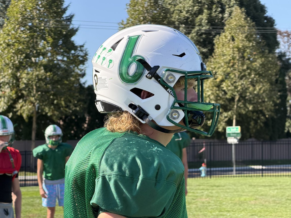 ChuckFreeby's tweet photo. Great to spend time with Justin Bogunia and @long_green_line today as they prepare for Buchanan Friday night on Sports Michiana! https://t.co/nCNQxZ8TAy